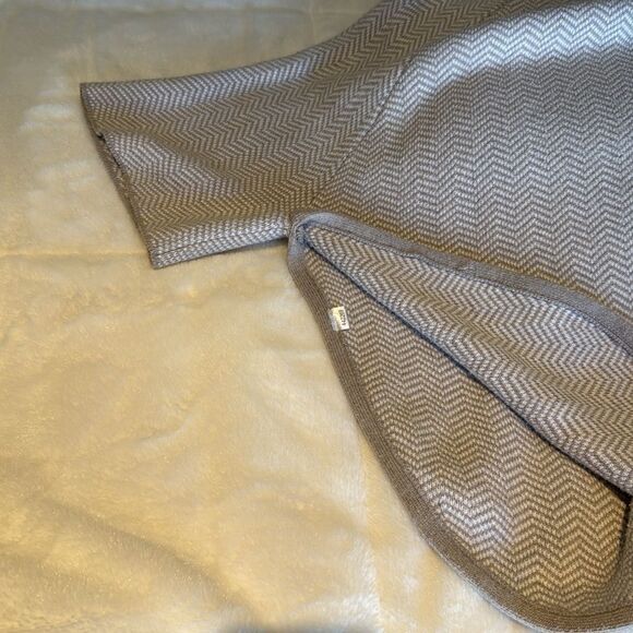 LOFT Cowl Neck Chevron Print Short Sleeve Sweater Poncho Size M/L Outlet - Picture 6 of 7